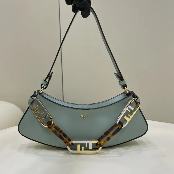 <p>Style:  8573</p>
<p>Size:    32*6*12    CM</p>
<p>Original box & dust bag included</p>