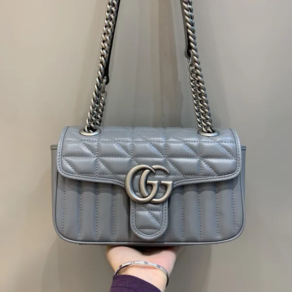 <p>Style:446744</p>
<p>Size:  22*13 *6 CM</p>
<p>Original Box & Dust Bag included</p>